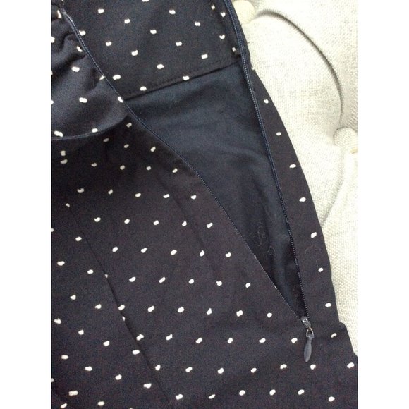 NWT, J. Crew, Size 8, Womens Shorts With Tie Belt. Style J0454. Deep Navy - Picture 7 of 7